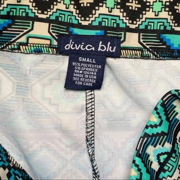 Aztec Print Pencil Skirt - Picture 2 of 2